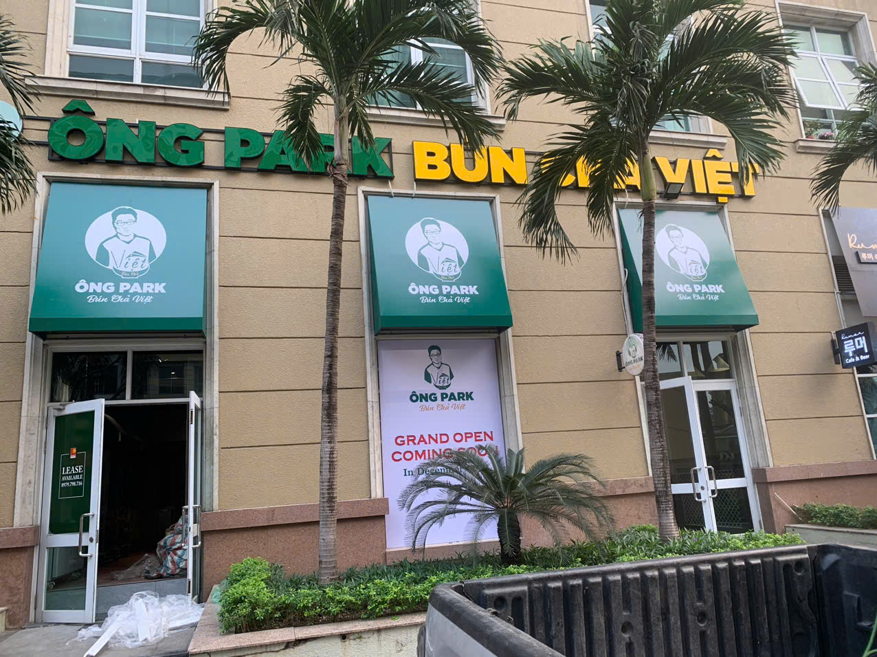 Bàn Giao Lắp Đặt Máy Rửa Bát Siêu Âm Tại Ông Park Bún Chả Việt - Nam Từ Liên -Hà Nội